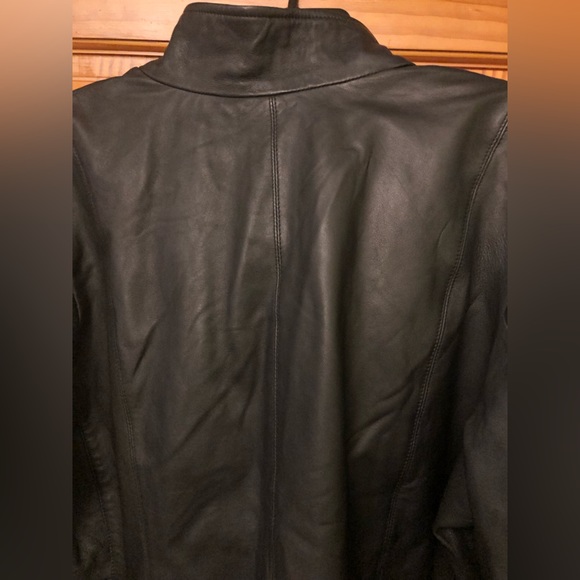 Cole Hann- women’s leather coat - Picture 10 of 13